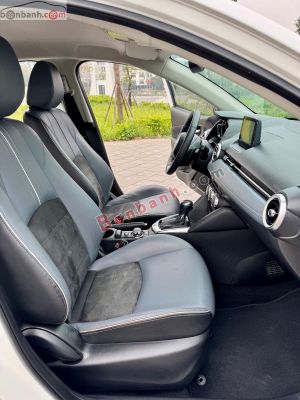 Xe Mazda 2 Luxury 2020