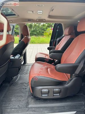 Xe Kia Carnival Signature 2.2D 2022
